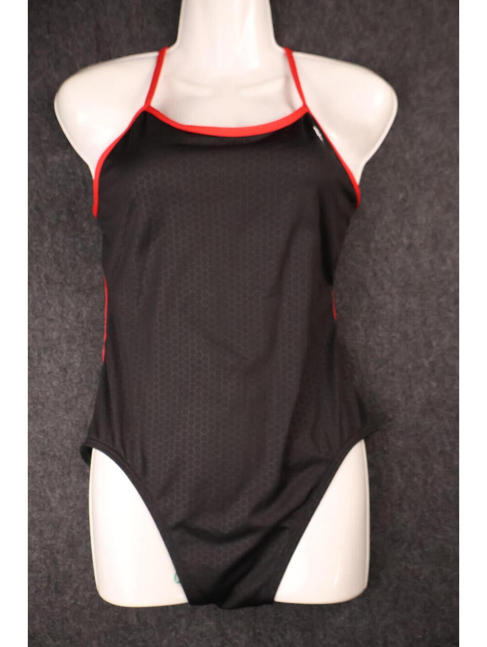 TYR Durafast Elite One Piece Swimsuit Women Size 36 Black Red NWT